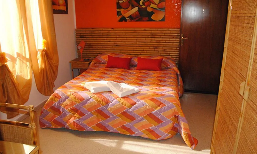 Seven Rooms Palerme 2*,  Italie